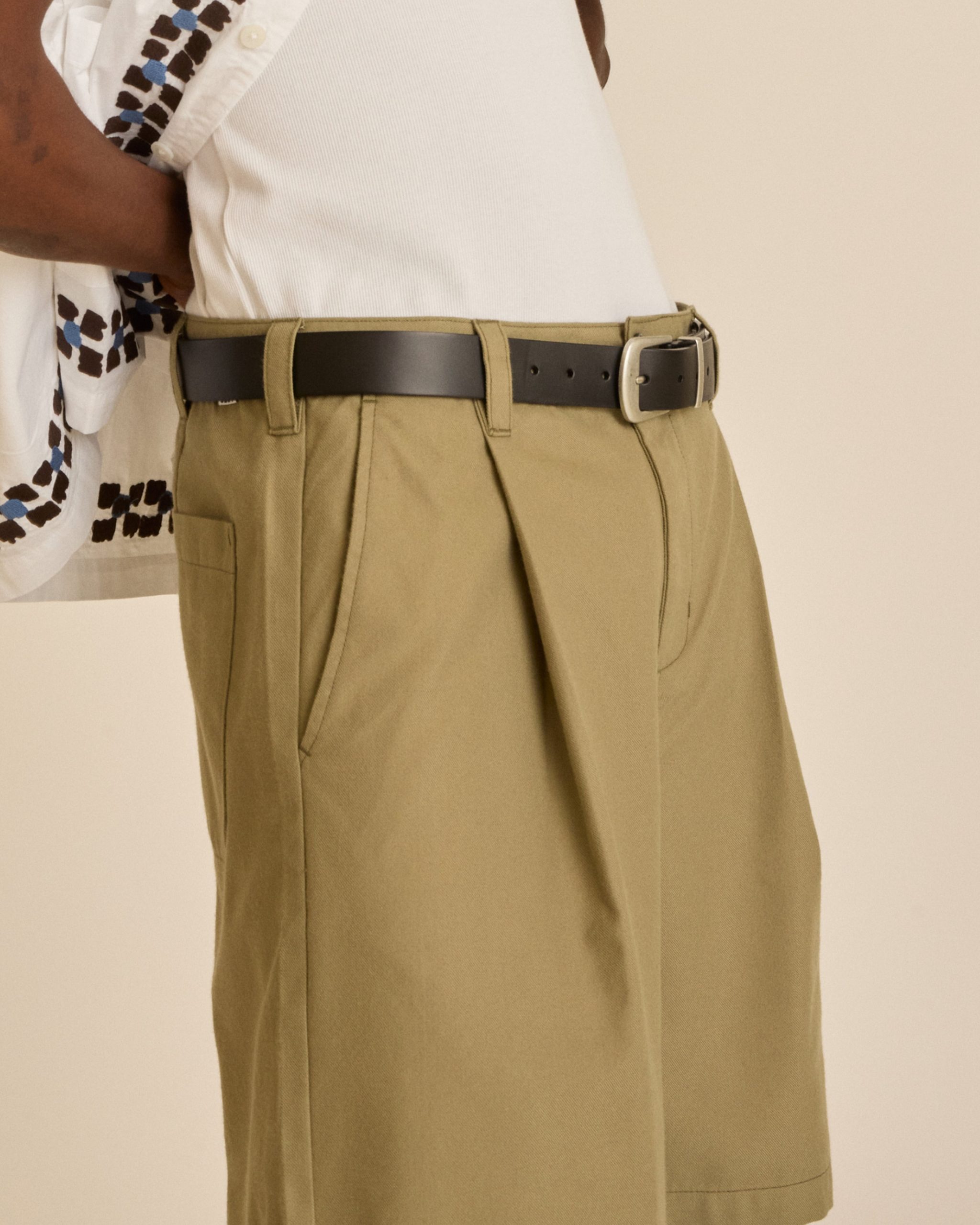 OLIVER SHORT - Image 4